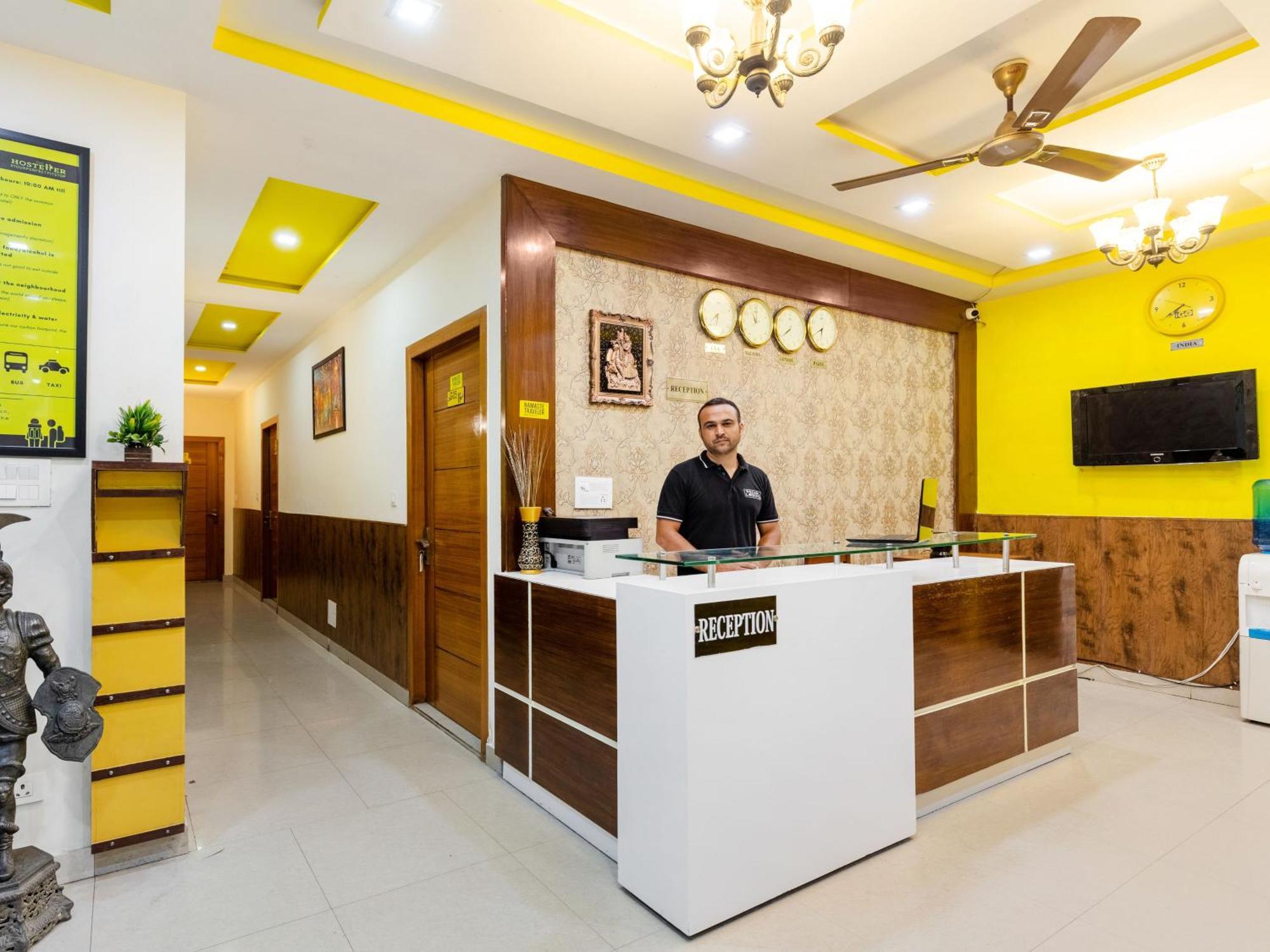 The Hosteller Agra Agra  Bagian luar foto